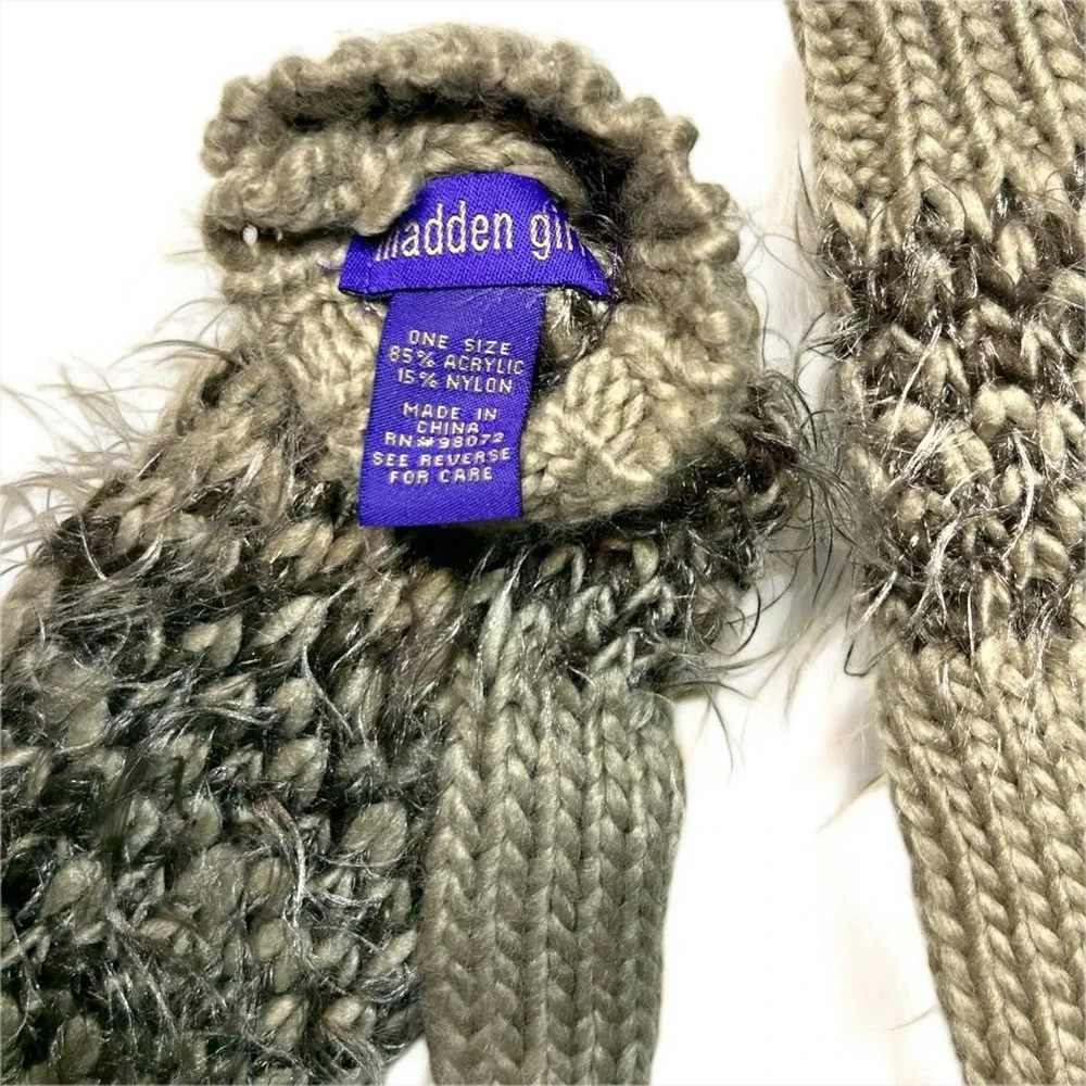 Madden Girl Womens Brown Chunky Knit Fuzzy Eyelash Yarn Mittens MG32007 NWT OSFA